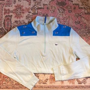 Vineyard Vines Shep Shirt - size M.